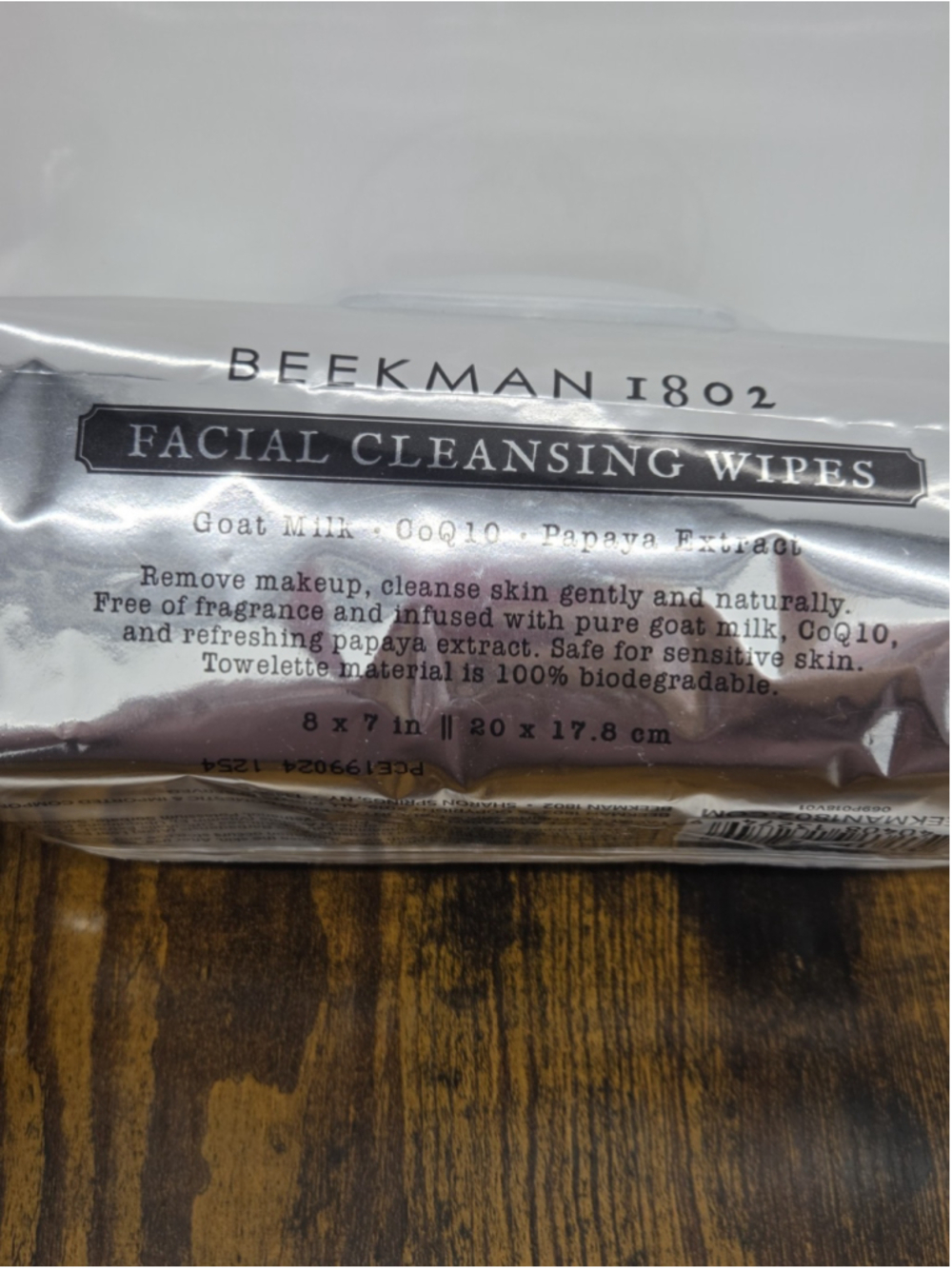 Beekman 1802 Pure Goat Milk Facial Cleansing Wipes Fragrance Free 100 ct. - Picture 3 of 4